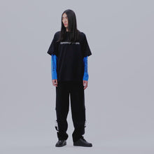 Load and play video in Gallery viewer, RENSUKE HEAT-SENSITIVE LAYERED LOOSE SHIRT IN COTTON JERSEY

