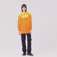 Load and play video in Gallery viewer, RENSUKE TOKYO LONG SLEEVE HEAT-SENSITIVE SHIRT IN COTTON JERSEY
